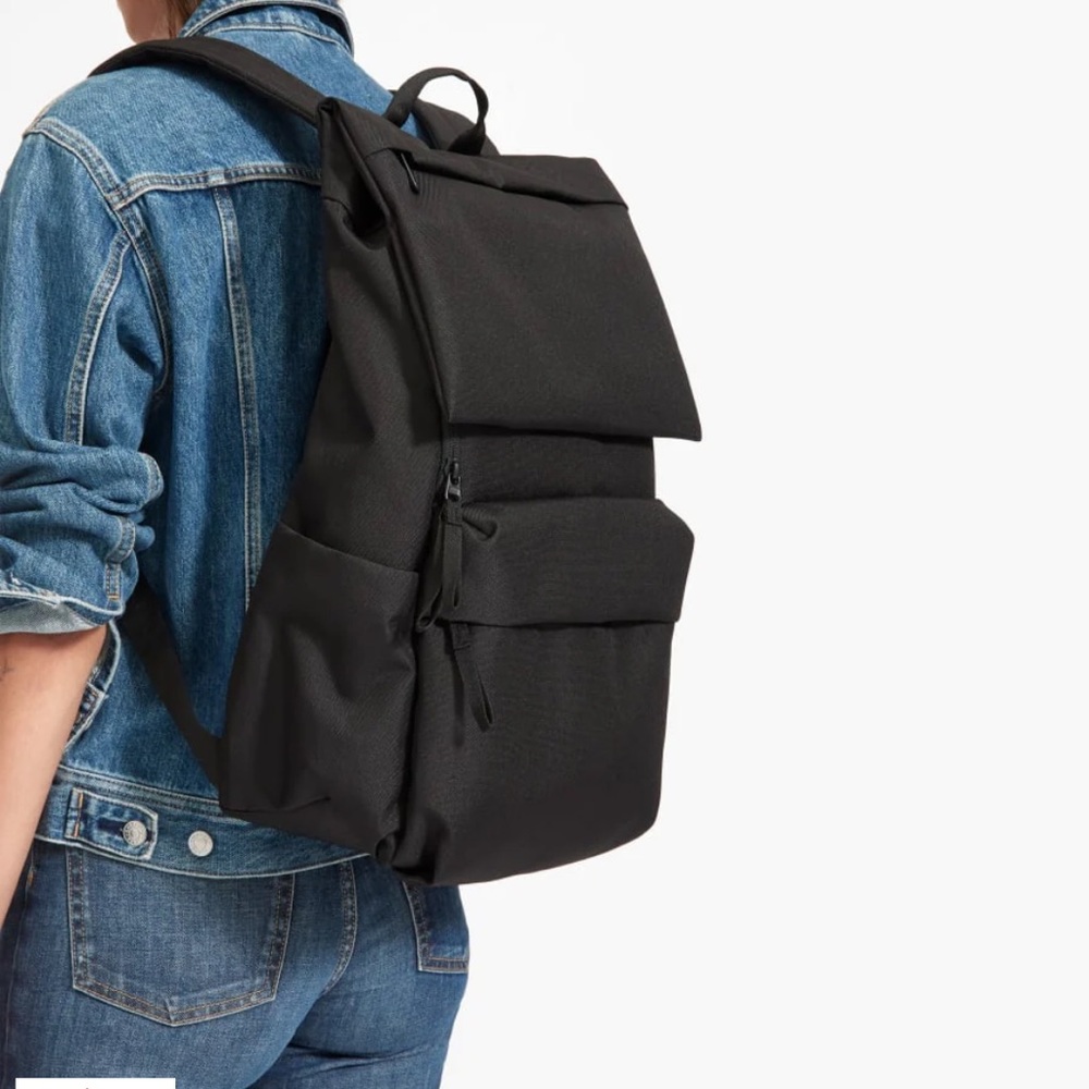 EVERLANE Renew Transit Backpack
